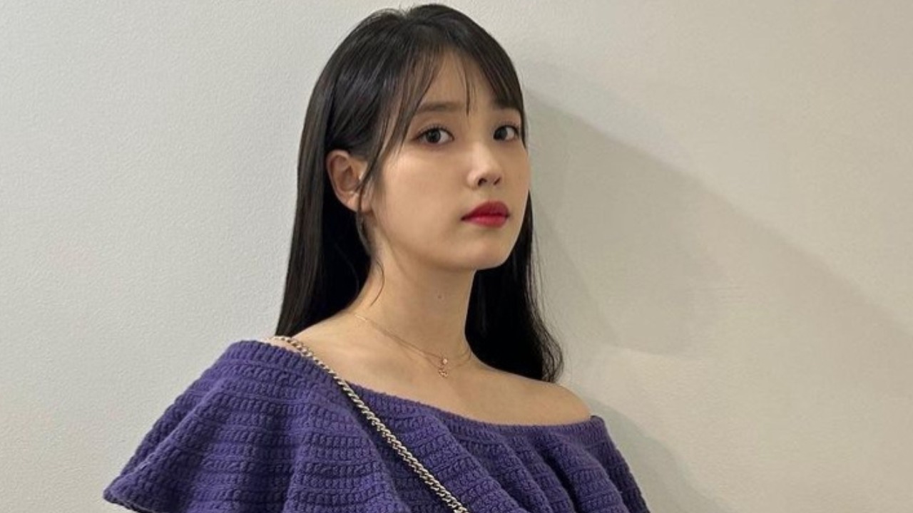 IU's 'H.E.R.' World Tour Pre-Sale