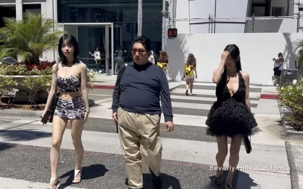 Bang Si Hyuk and Juice Seyeon viral photo at Beverly Hills.