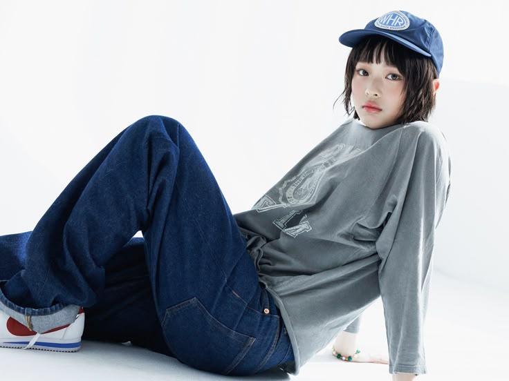 Hanni 'How Sweet' Concept Photo
