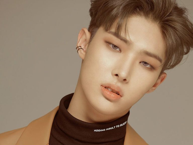 ATEEZ member Mingi