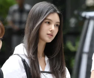 Danielle Sparks Speculation of New Idol Group Amid THE BLACK LABEL Connections