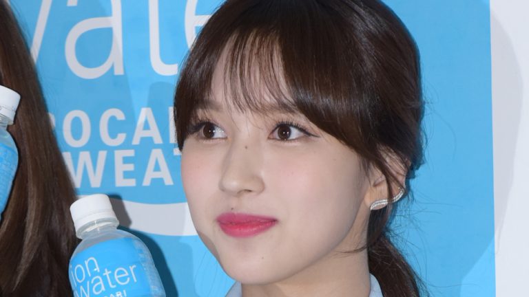 K-Pop Star Mina Reveals Harrowing Military Harassment During Handshake Event