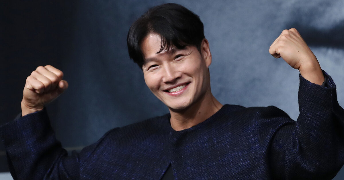 Kim Jong Kook Reveals Surprising Post-Marriage Transformation, Earning “Hopeless Romantic” Title