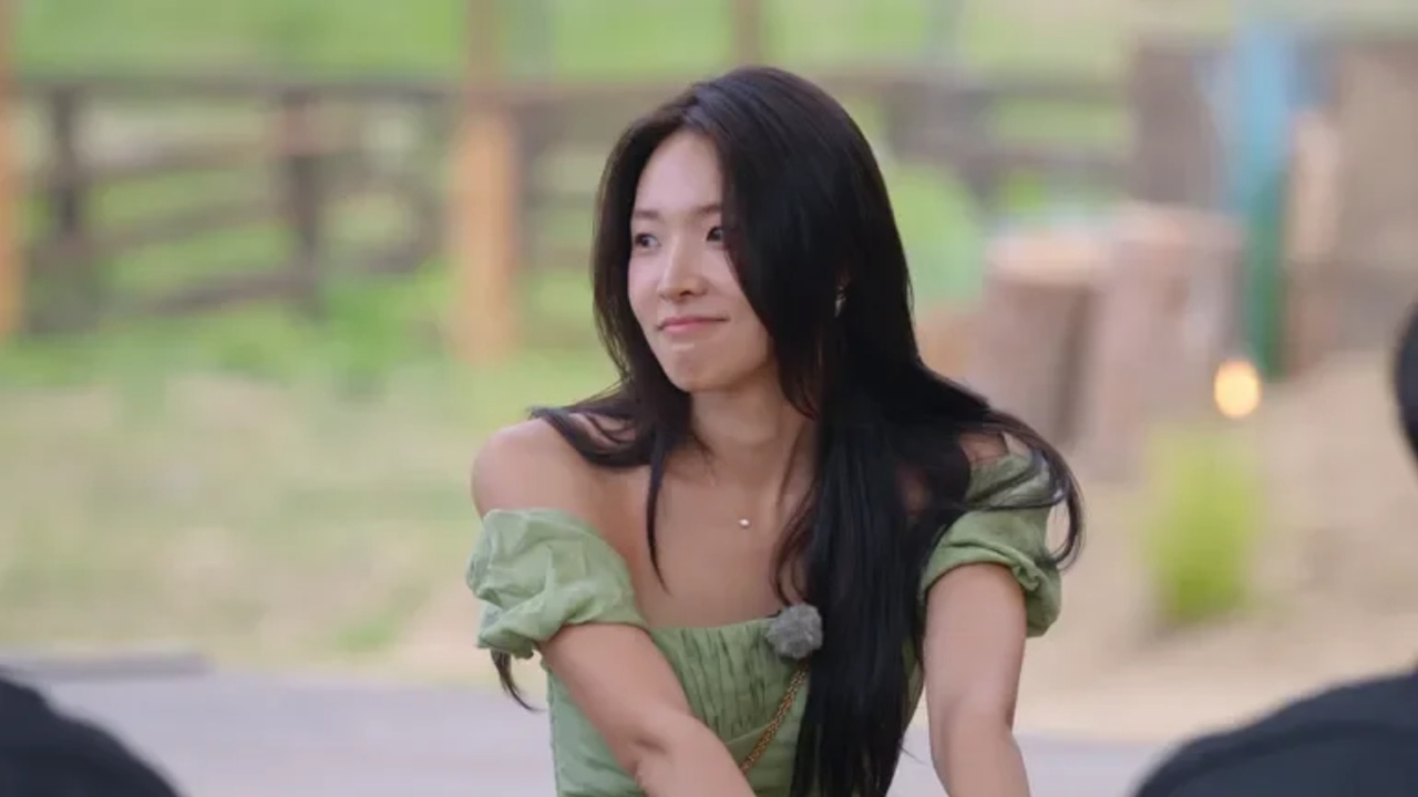 Miss Earth Winner Choi Mina Sue Draws Attention on Single’s Inferno 5