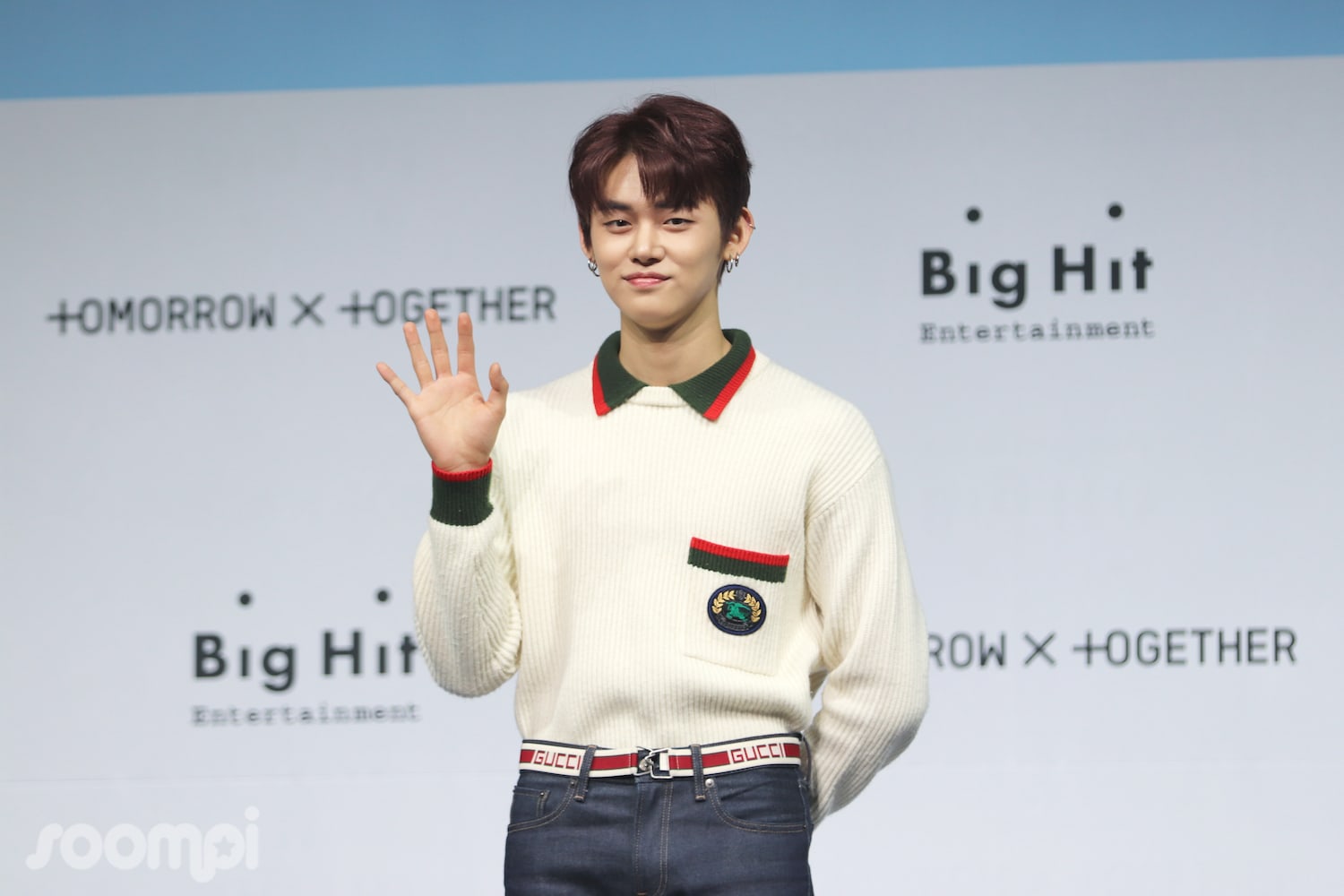 TXT’s Yeonjun Wins Fans’ Hearts with Thoughtful and Hilarious Offstage Gesture