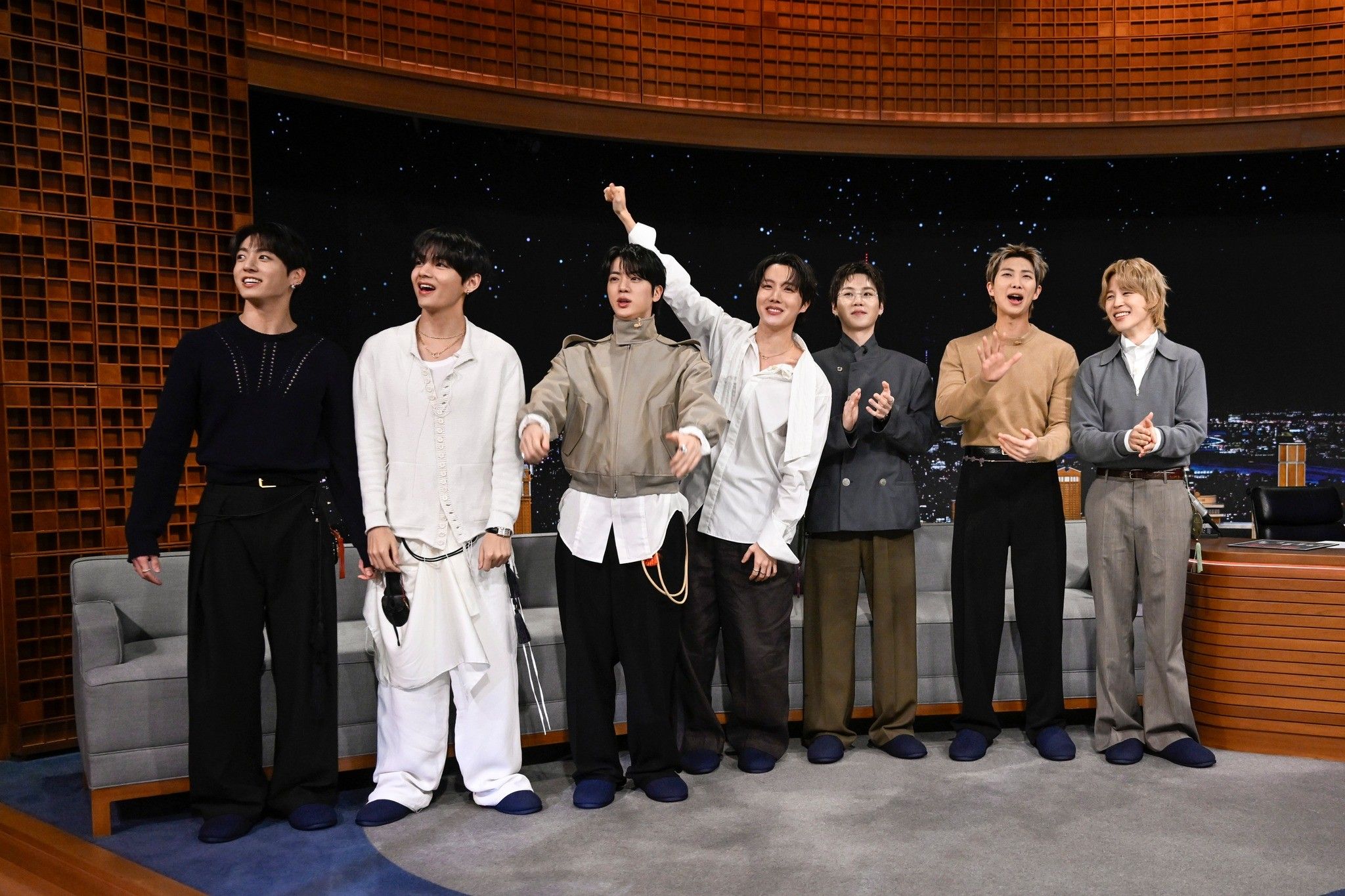 BTS’s 14-Year Bond and Full-Member Comeback Highlight Teamwork and Dedication